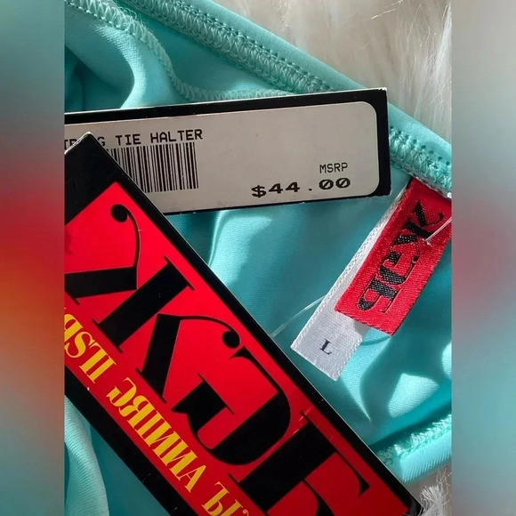 NWT String Tie Halter‎ Bikini Top - Picture 5 of 5